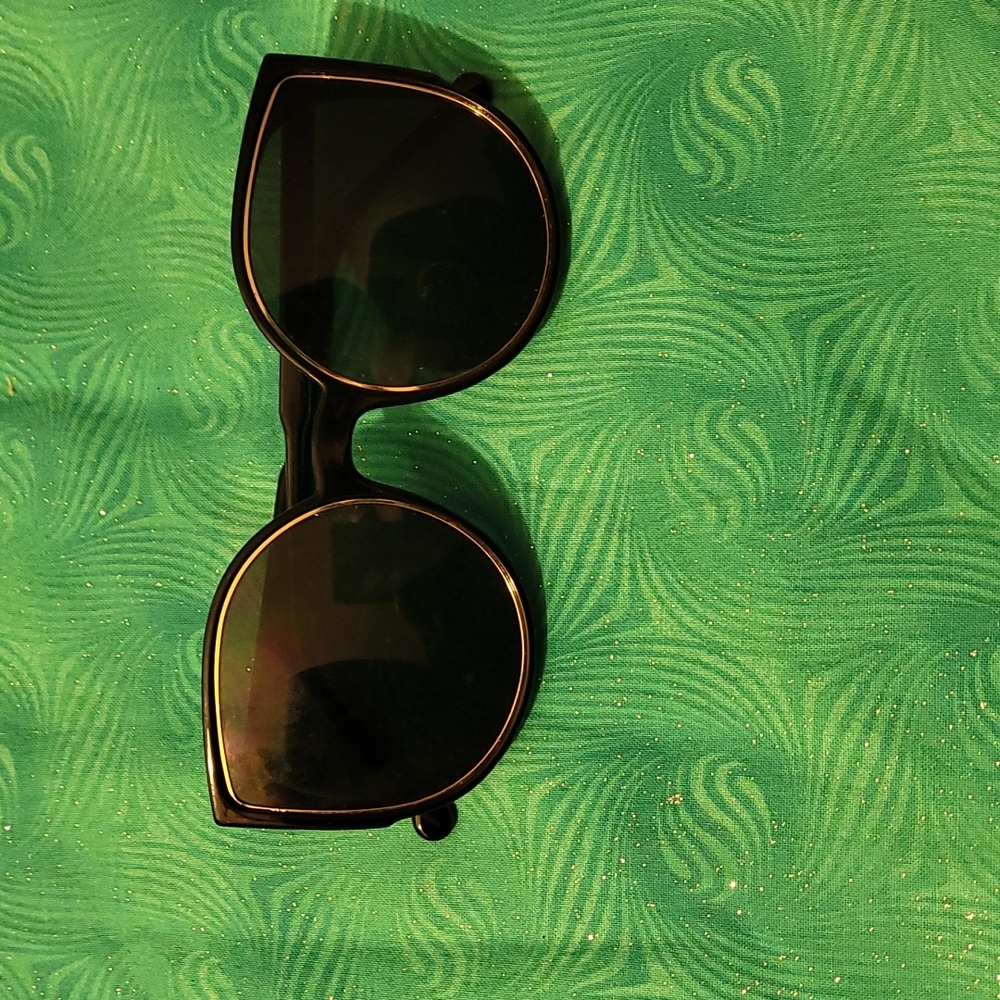 Black  shades